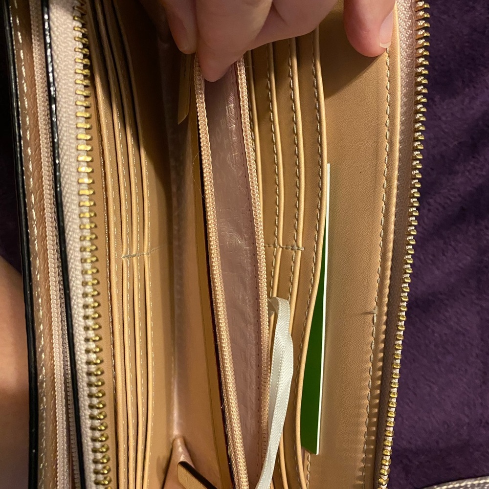 Champagne Kate Spade wallet - Picture 4 of 5